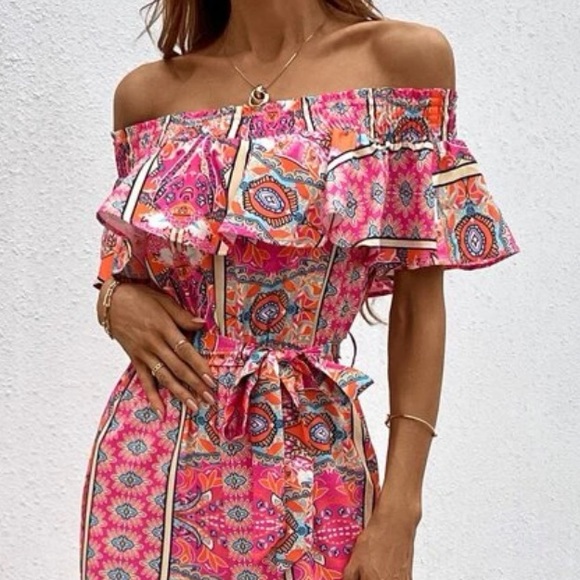 Boho Floral Paisley Print Off Shoulder Belted Wide Leg Jumpsuit - Picture 3 of 5